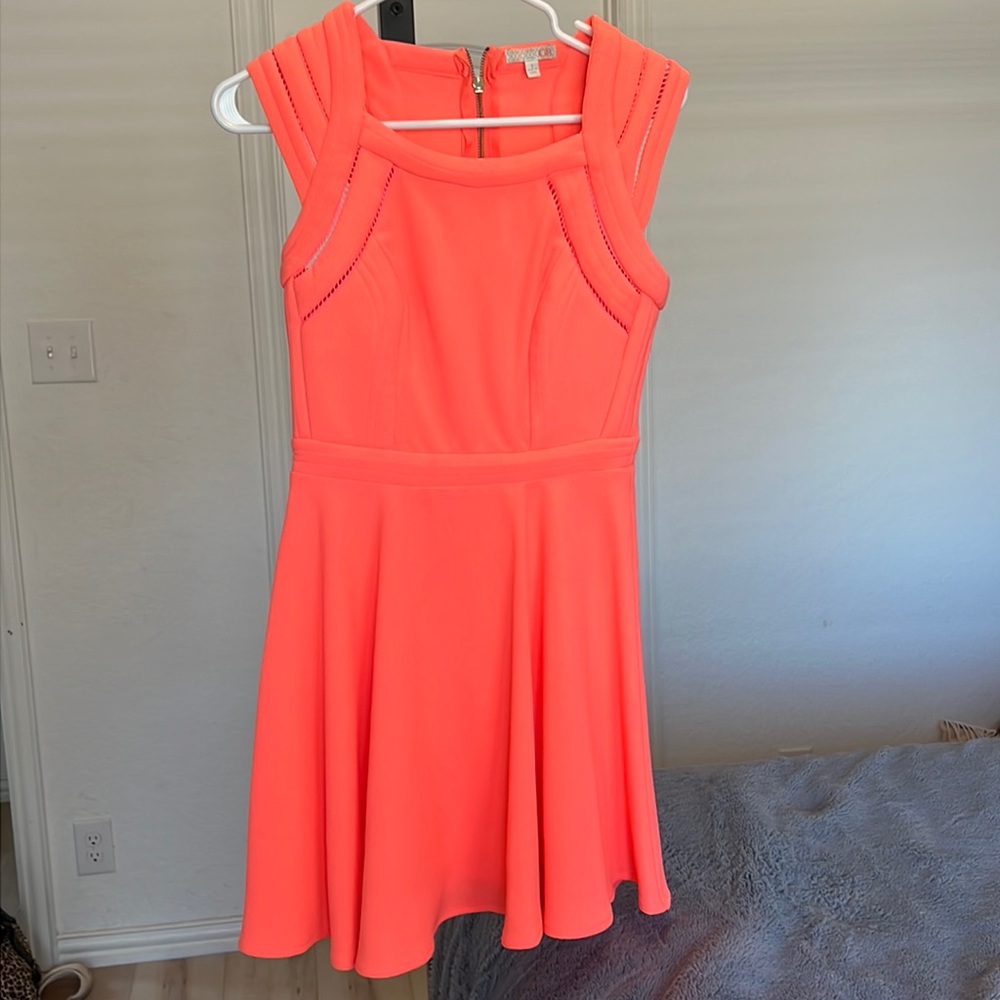 Dress women’s size 1, BCBG